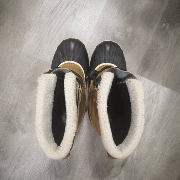 Sorel Waterproof Ladies Removable Insole with Faux Fur Trimmed Size 7 Boots - Picture 4 of 9